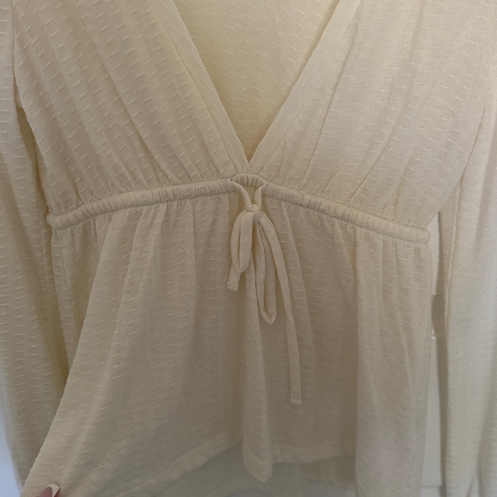 Billabong V Neck Long Sleeve Top - Picture 3 of 5